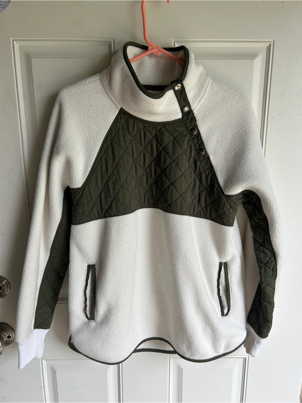 Abercrombie & Fitch White Fleece Pullover with Olive Quilted Panels